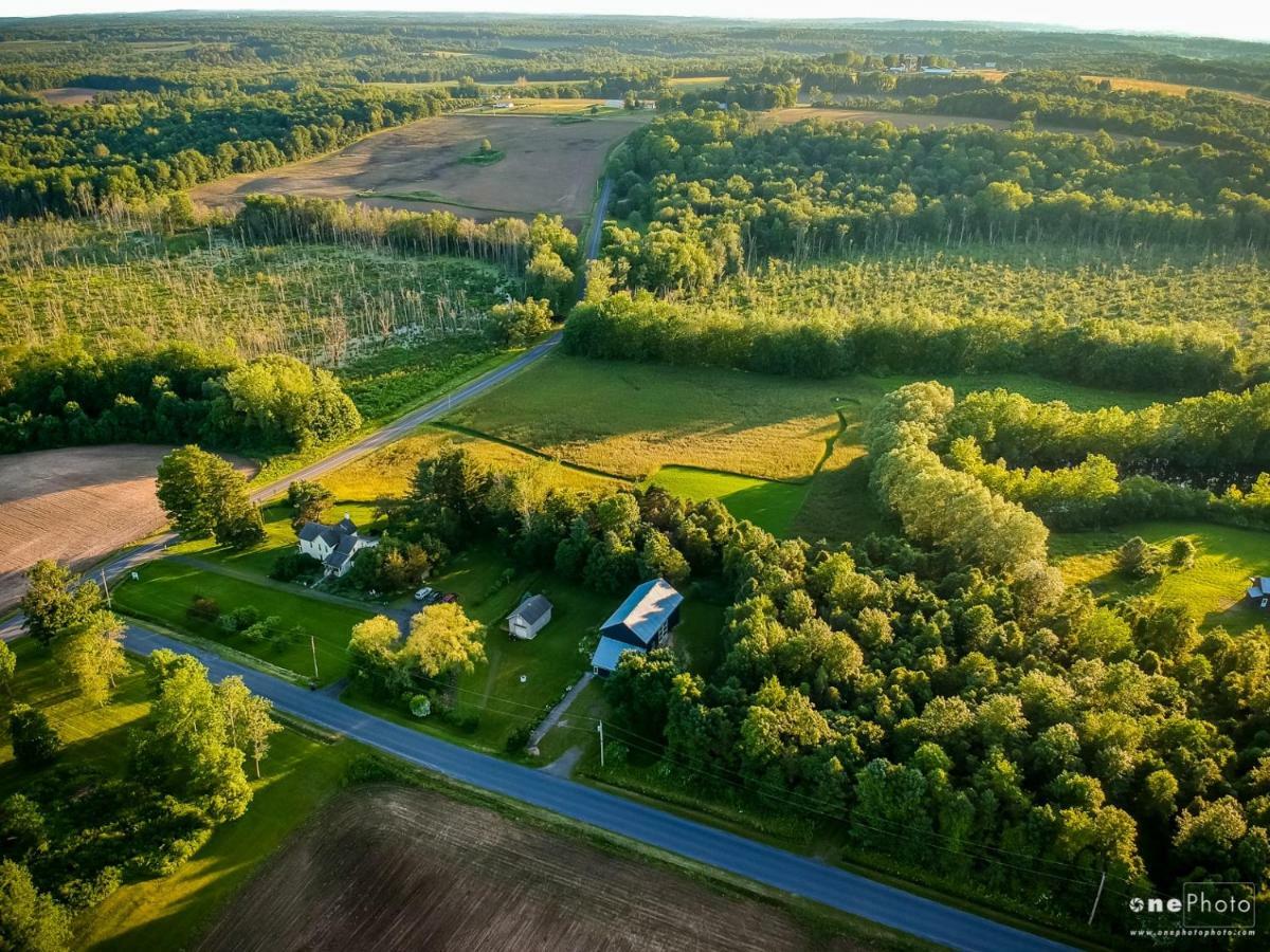 Black Creek Farm Bed & Breakfast And Barn Venue Red Creek Bagian luar foto